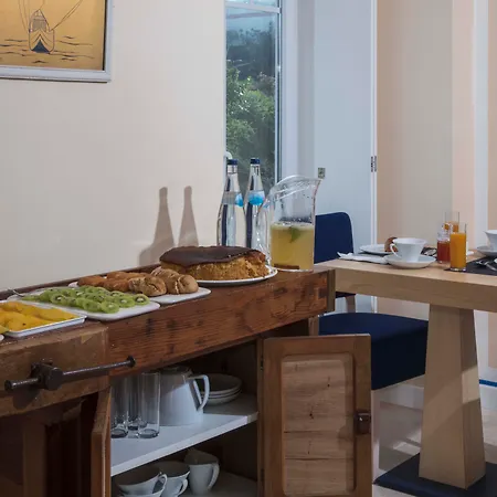 Hotel O Amorzinho Azenhas do Mar